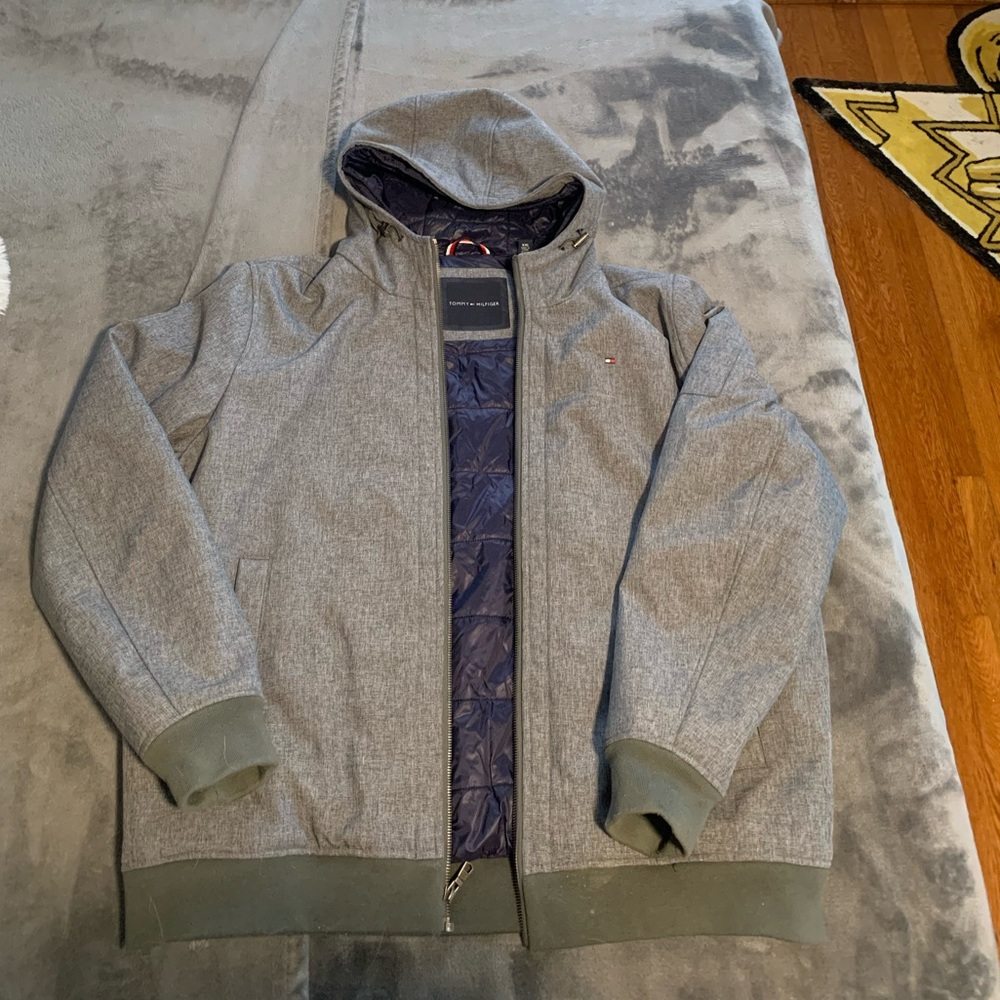 Tommy Hilfiger Gray Hooded Puffer Jacket